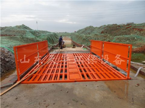 點擊查看詳細信息<br>標題：寬*長*高 4m*6m*1.2m 100T工程洗車機  閱讀次數：4284